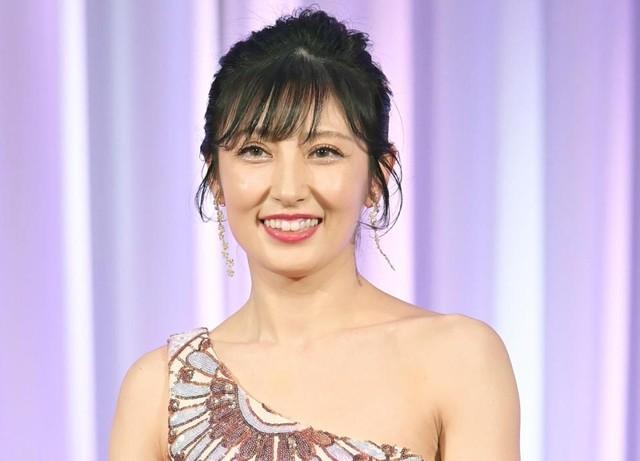 レジェンドグラドル熊田曜子　子宮頸がん検診で「異常あり」　内診台に横たわり検診の一部始終をアップ